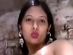 Indian MILF with a big ass teases and seduces.